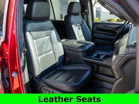 Used 2023 Chevrolet Suburban Z71 w/ Max Trailering Package AWD/4WD image 9