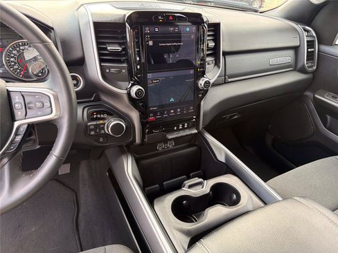 Used 2025 RAM 1500 Big Horn AWD/4WD image 27