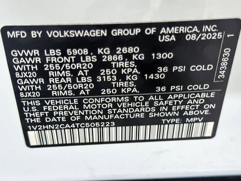 New 2026 Volkswagen Atlas SE image 28