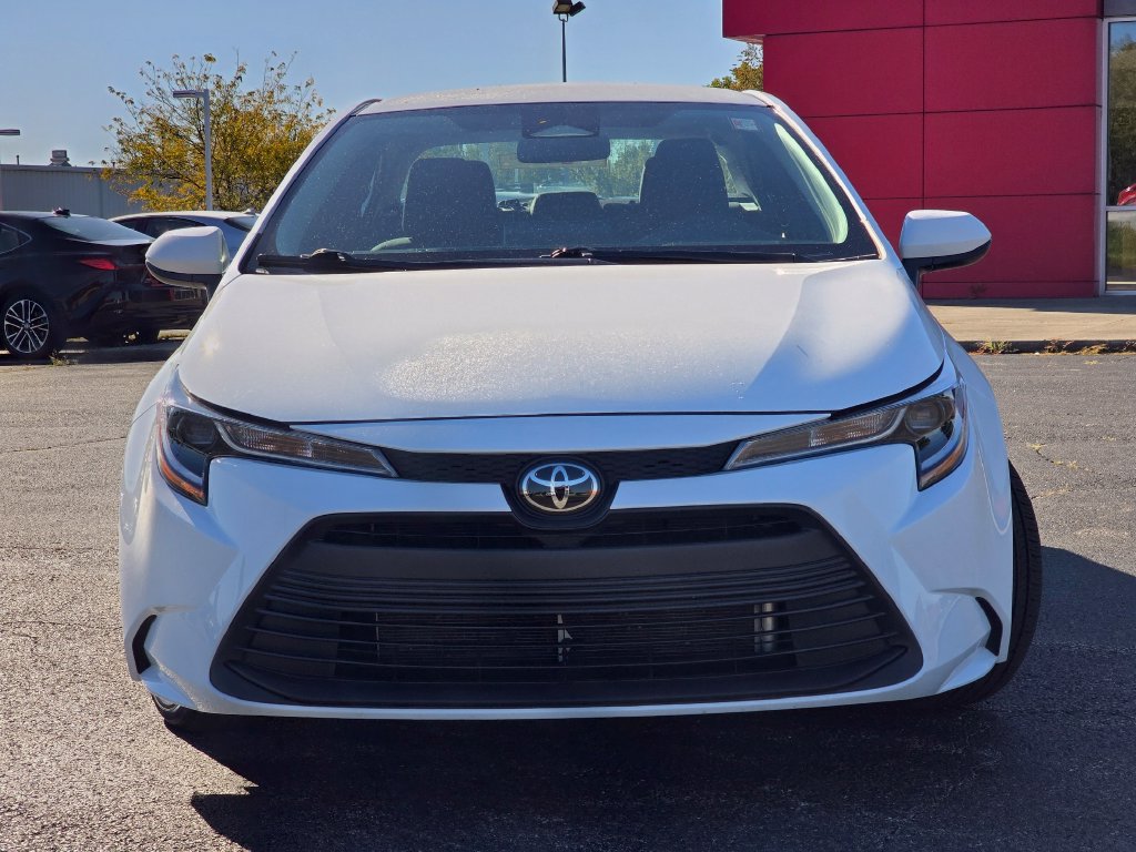 Certified 2026 Toyota Corolla LE FWD image 8