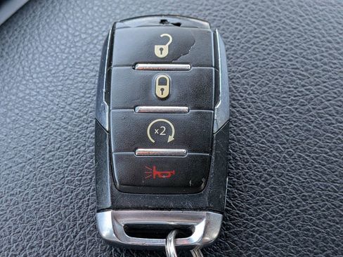 Used 2024 RAM 1500 Big Horn image 32