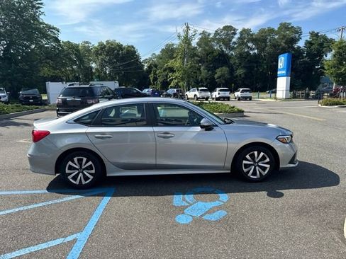 Used 2023 Honda Civic LX image 10