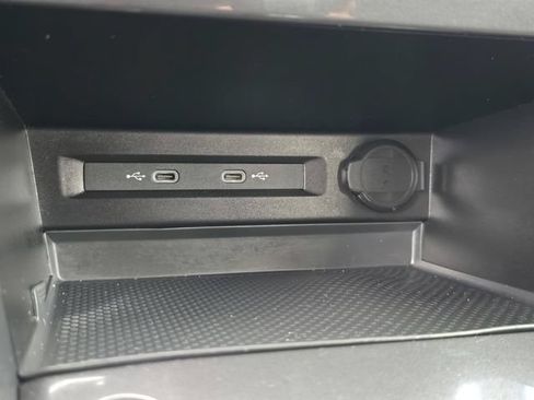 Used 2024 Volkswagen Tiguan S FWD image 19