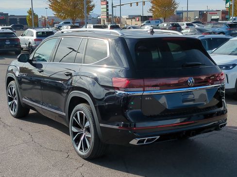 New 2026 Volkswagen Atlas SEL Premium R-Line AWD/4WD image 8