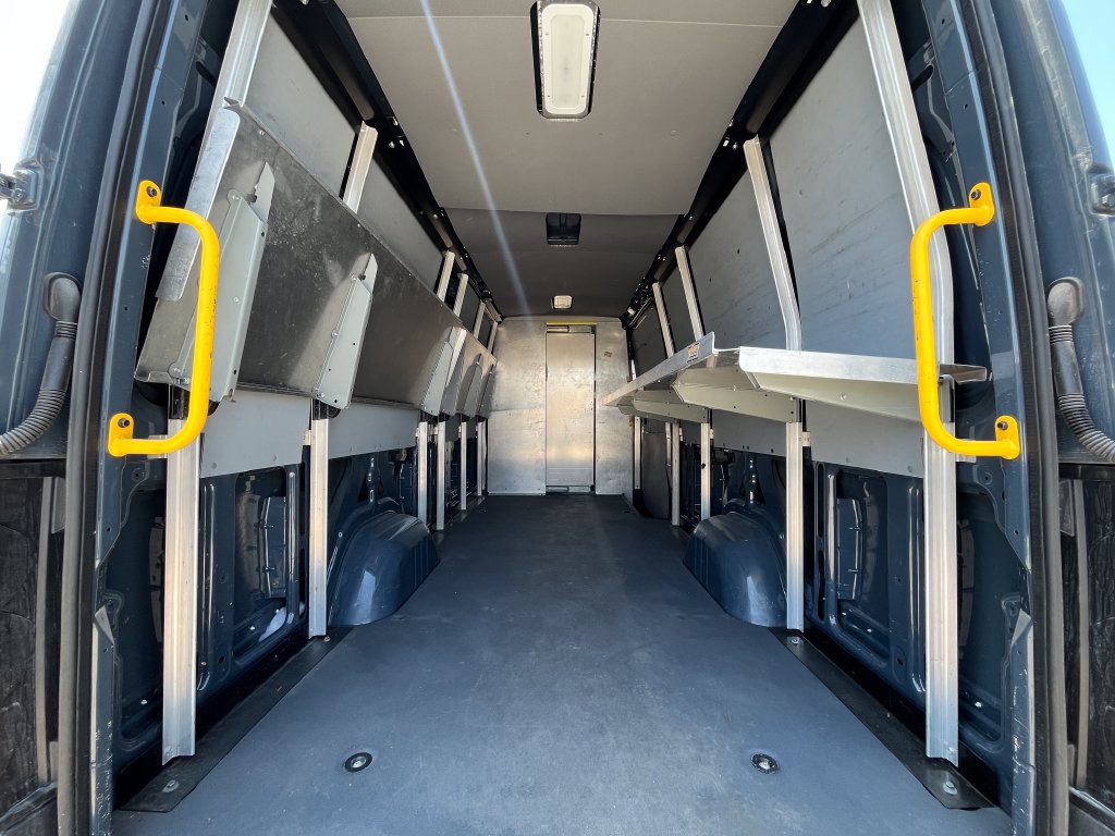 Used 2019 Mercedes-Benz Sprinter 170 image 8