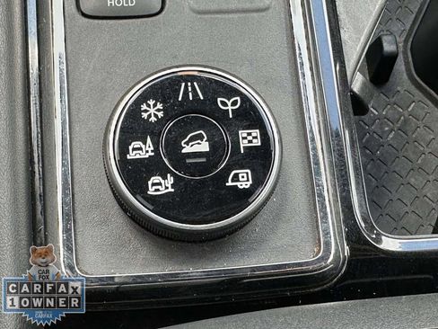 Used 2024 Nissan Pathfinder Rock Creek AWD/4WD image 23