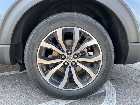 New 2026 Ford Explorer ST-Line image 4