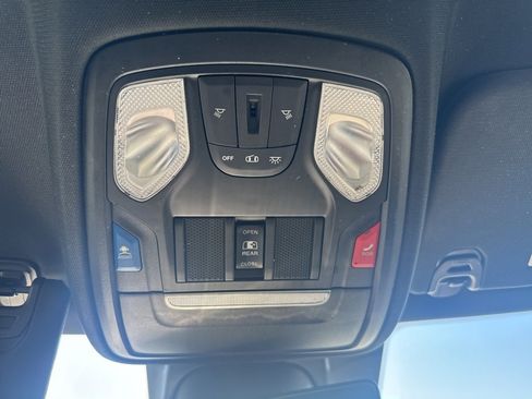 Used 2021 RAM 1500 Big Horn image 22