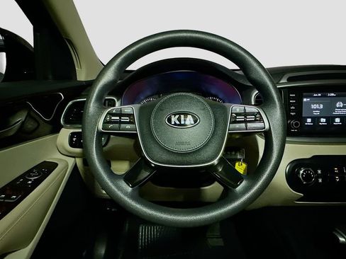 Used 2020 Kia Sorento LX AWD/4WD image 10