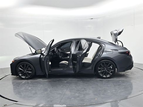 Used 2021 Lexus IS 350 F Sport image 57