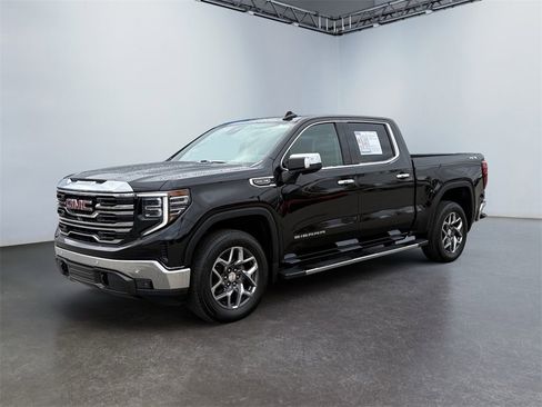 Used 2022 GMC Sierra 1500 SLT w/ SLT Premium Plus Package image 7