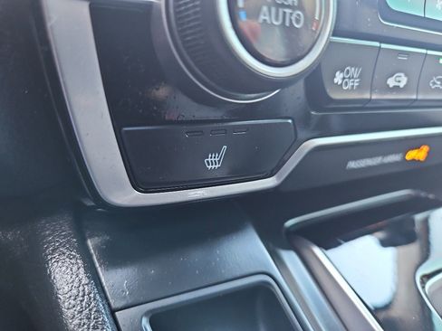 Used 2019 Honda CR-V EX image 28