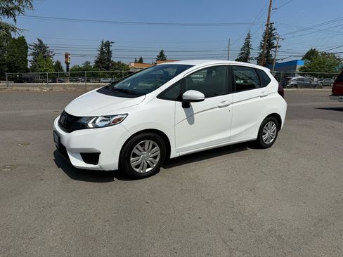 Used 2015 Honda Fit LX image 2
