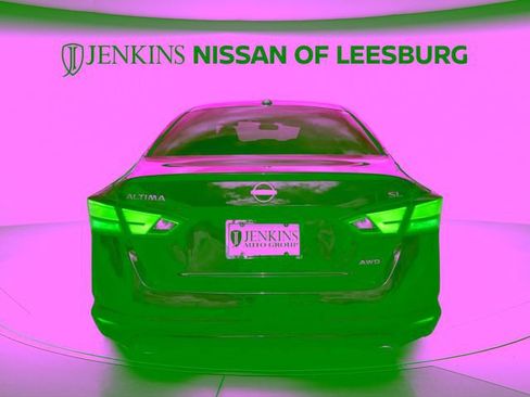 Used 2024 Nissan Altima 2.5 SL AWD/4WD image 7