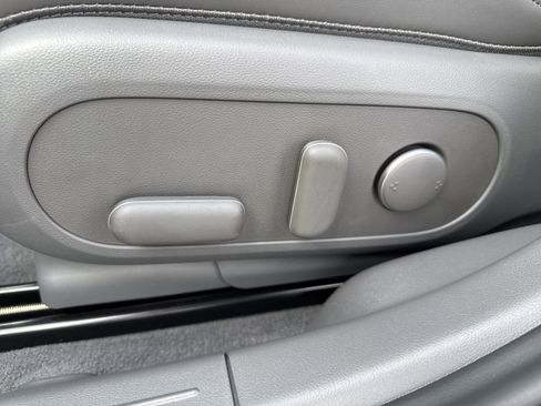 Certified 2025 Hyundai Ioniq 5 SEL image 21