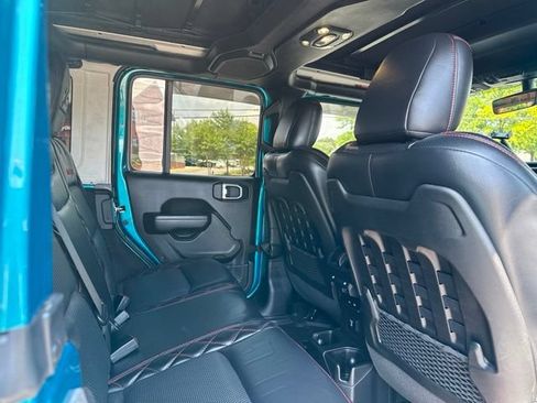 Used 2020 Jeep Wrangler Unlimited Rubicon AWD/4WD image 26