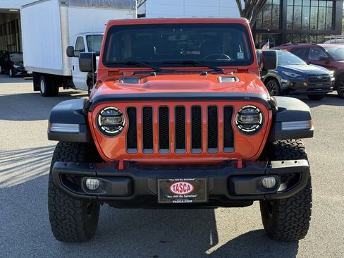 Used 2018 Jeep Wrangler Rubicon image 3