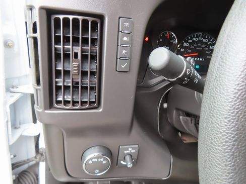 Used 2024 Chevrolet Express 2500 w/ Driver Convenience Package image 19