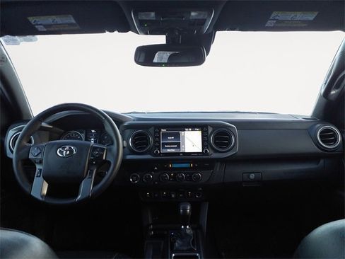 Used 2023 Toyota Tacoma TRD Off-Road w/ TRD Premium Off Road Package image 10