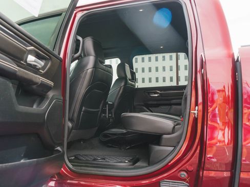 Used 2020 RAM 1500 Sport w/ Level 2 Equipment Goup w/2_L AWD/4WD image 14
