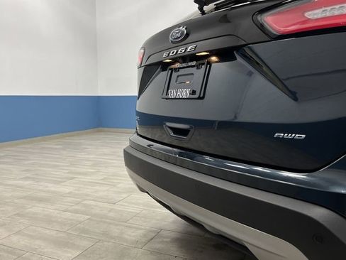 Used 2022 Ford Edge SEL w/ Convenience Package image 36