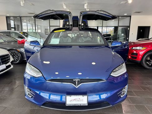 Used 2021 Tesla Model X Long Range image 46