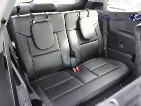 Certified 2021 Ford Explorer Limited w/ Equipment Group 301A image 14