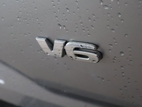 Used 2019 Toyota Tacoma SR image 44