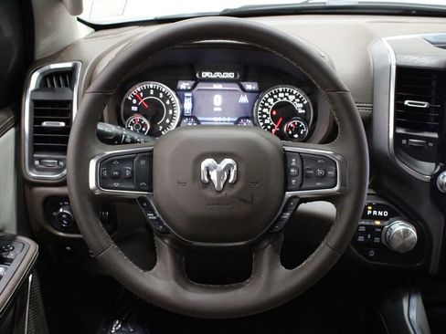 Used 2025 RAM 1500 Laramie image 27