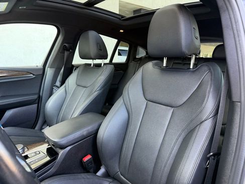 Used 2020 BMW X4 xDrive30i w/ Convenience Package image 13