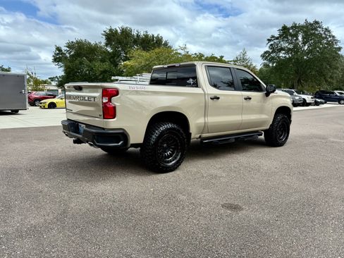 Used 2022 Chevrolet Silverado 1500 LT Trail Boss w/ LT Trail Boss Premium Package image 14