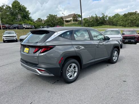 New 2026 Hyundai Tucson SE AWD/4WD image 3