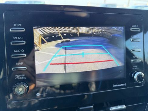 Used 2021 Toyota Camry SE w/ Carpet Mat Package (TMS) image 17