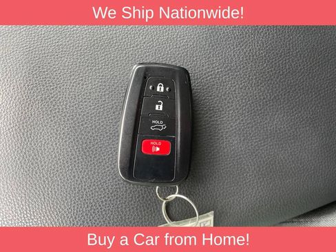 Used 2021 Toyota RAV4 XLE w/ Convenience Package AWD/4WD image 28
