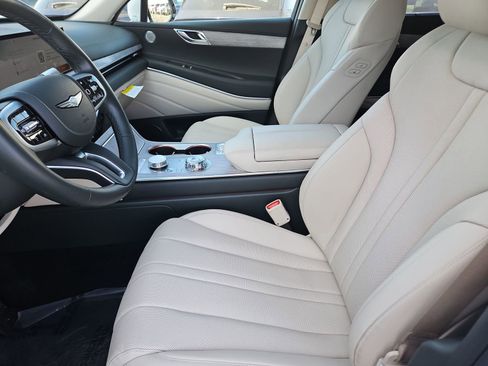 Certified 2026 Genesis GV80 2.5T Select image 15