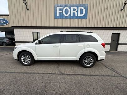 Used 2017 Dodge Journey SXT w/ Comfort/Convenience Group