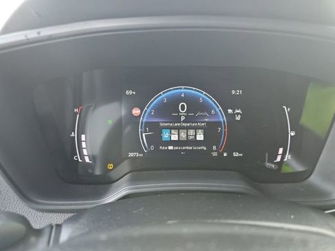 Used 2026 Toyota Corolla LE FWD image 4