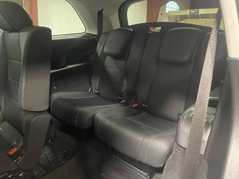 Used 2026 Mercedes-Benz GLS 450 4MATIC image 26