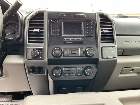 Used 2021 Ford F250 XL w/ Power Equipment Group AWD/4WD image 35