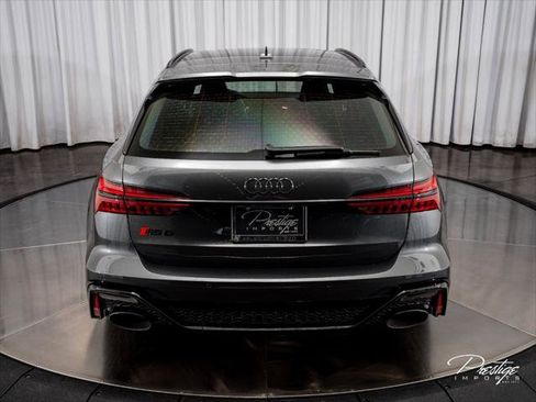 Used 2022 Audi RS 6 AWD/4WD image 11