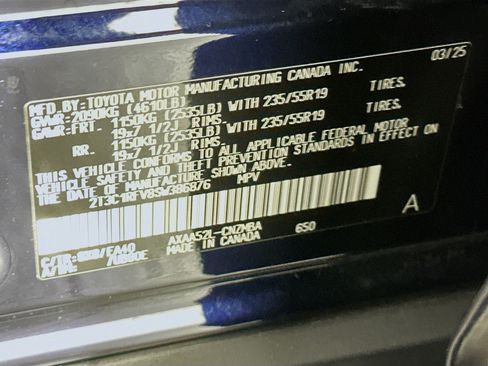 Used 2025 Toyota RAV4 XLE Premium image 12