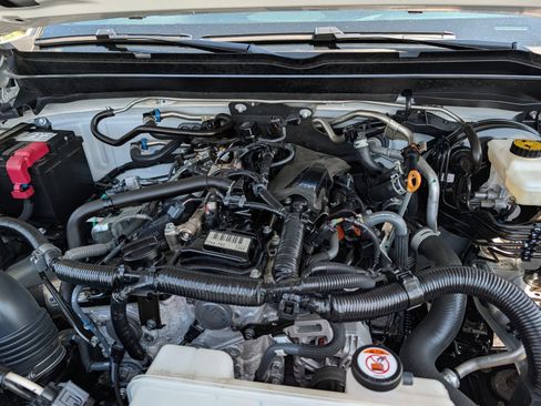 Used 2024 Toyota Tacoma SR RWD image 26