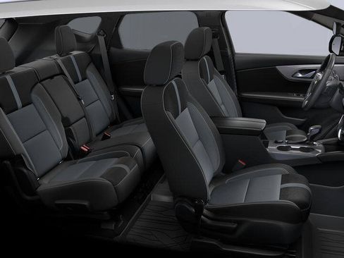New 2026 Chevrolet Blazer LT FWD image 9