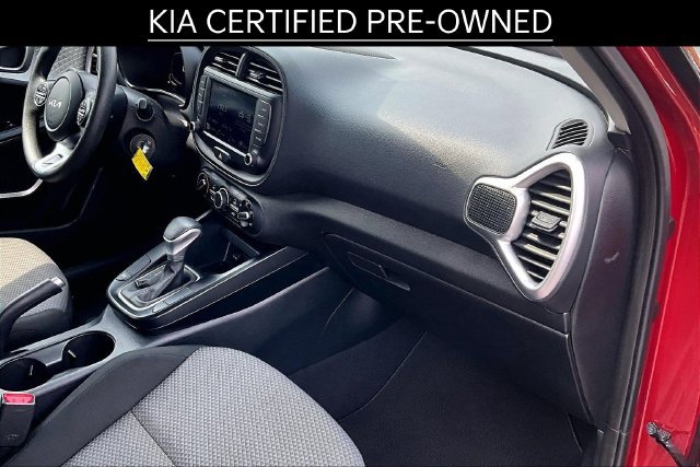 Certified 2024 Kia Soul LX w/ LX Technology Package FWD image 15