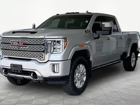 Used 2023 GMC Sierra 2500 Denali w/ Denali Ultimate Package AWD/4WD image 3