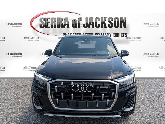 Used 2025 Audi Q7 3.0T Premium Plus AWD/4WD image 3