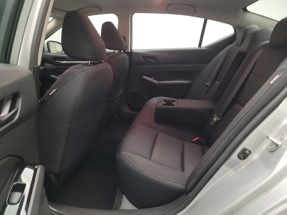 Used 2023 Nissan Altima 2.5 SV FWD image 18
