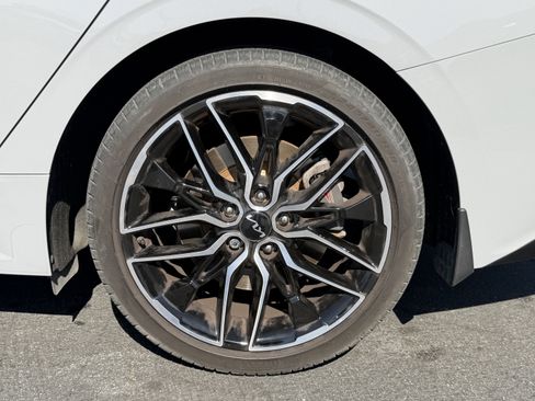 Certified 2024 Kia K5 GT w/ GT1 Package FWD image 9