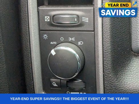 Used 2018 RAM 2500 Tradesman w/ Chrome Appearance Group image 38