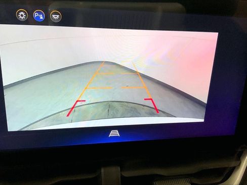 Used 2025 Chevrolet Equinox LT image 21